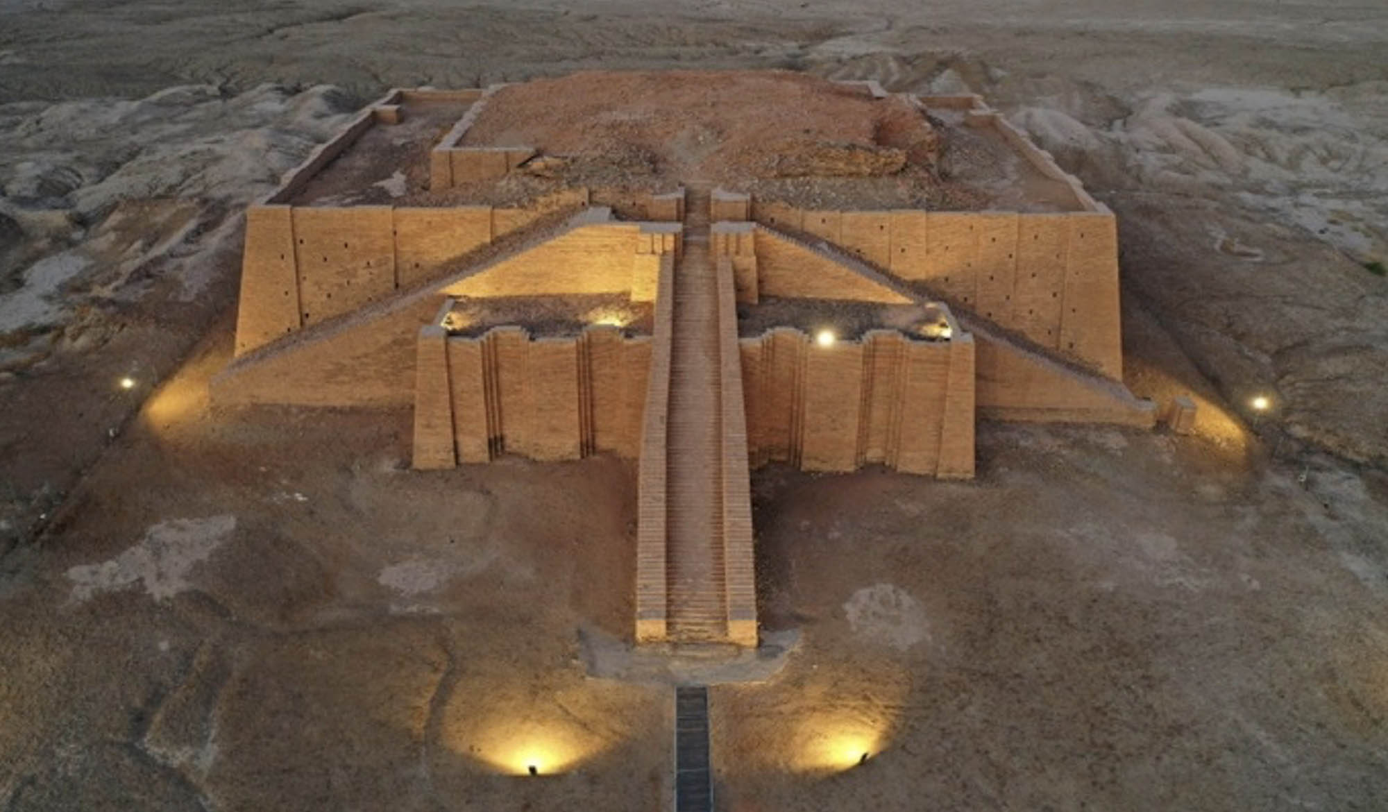 An ancient building in the desert.