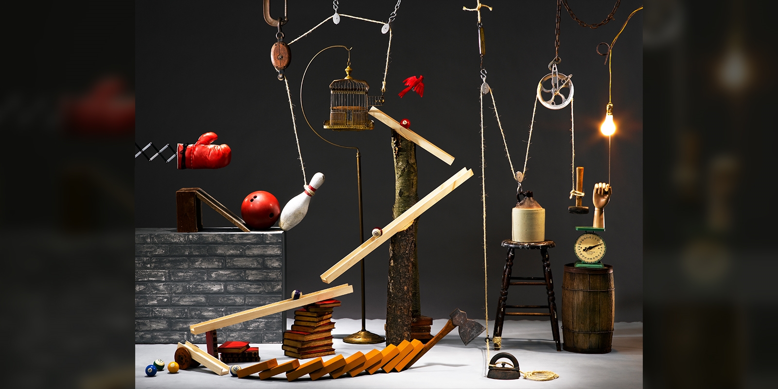 domino-effect-historical-causation