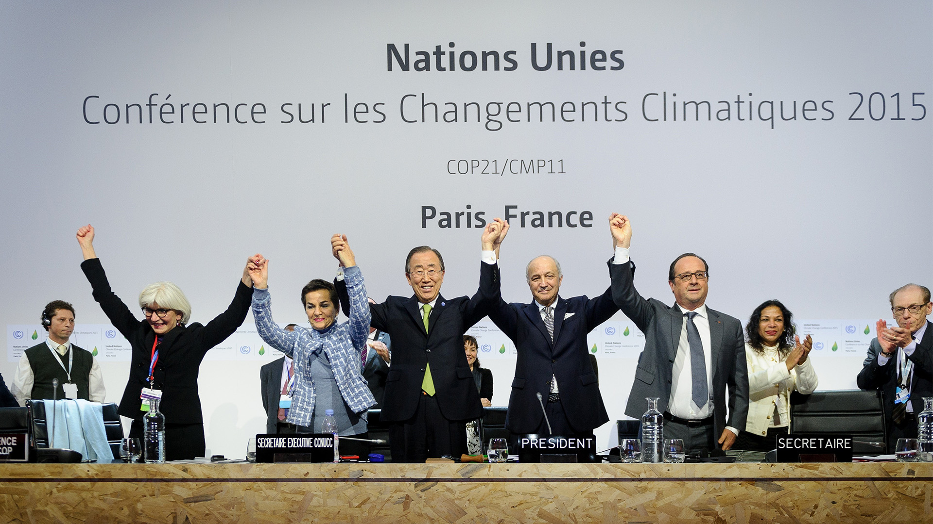 Global leaders at the 2015 Conference of the Parties in Paris, France.