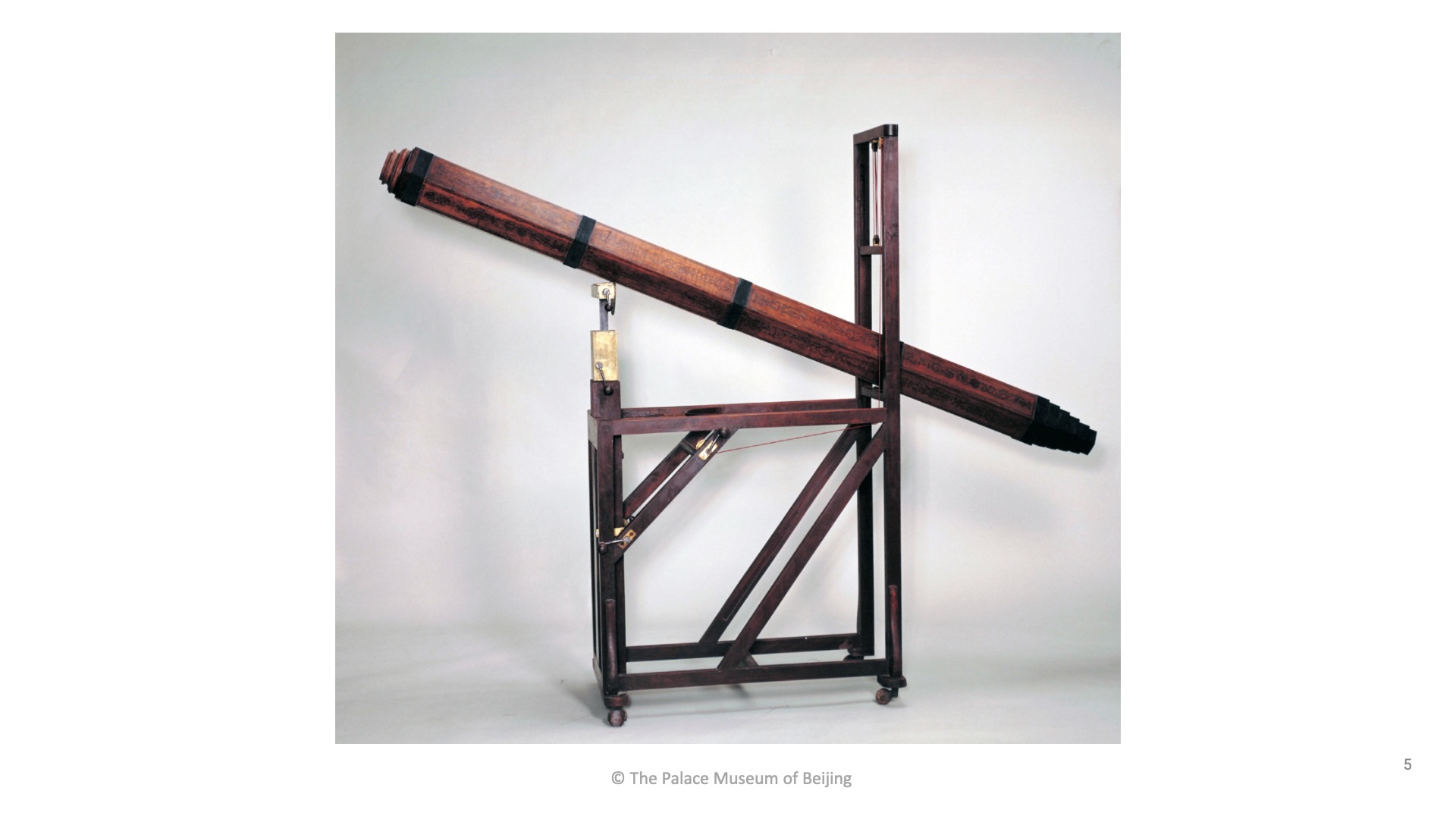 Gifts from the West: Various "astronomical mapping instruments," such as this Herschel reflector telescope, which allowed the user to clearly observe stars and constellations in the night sky.